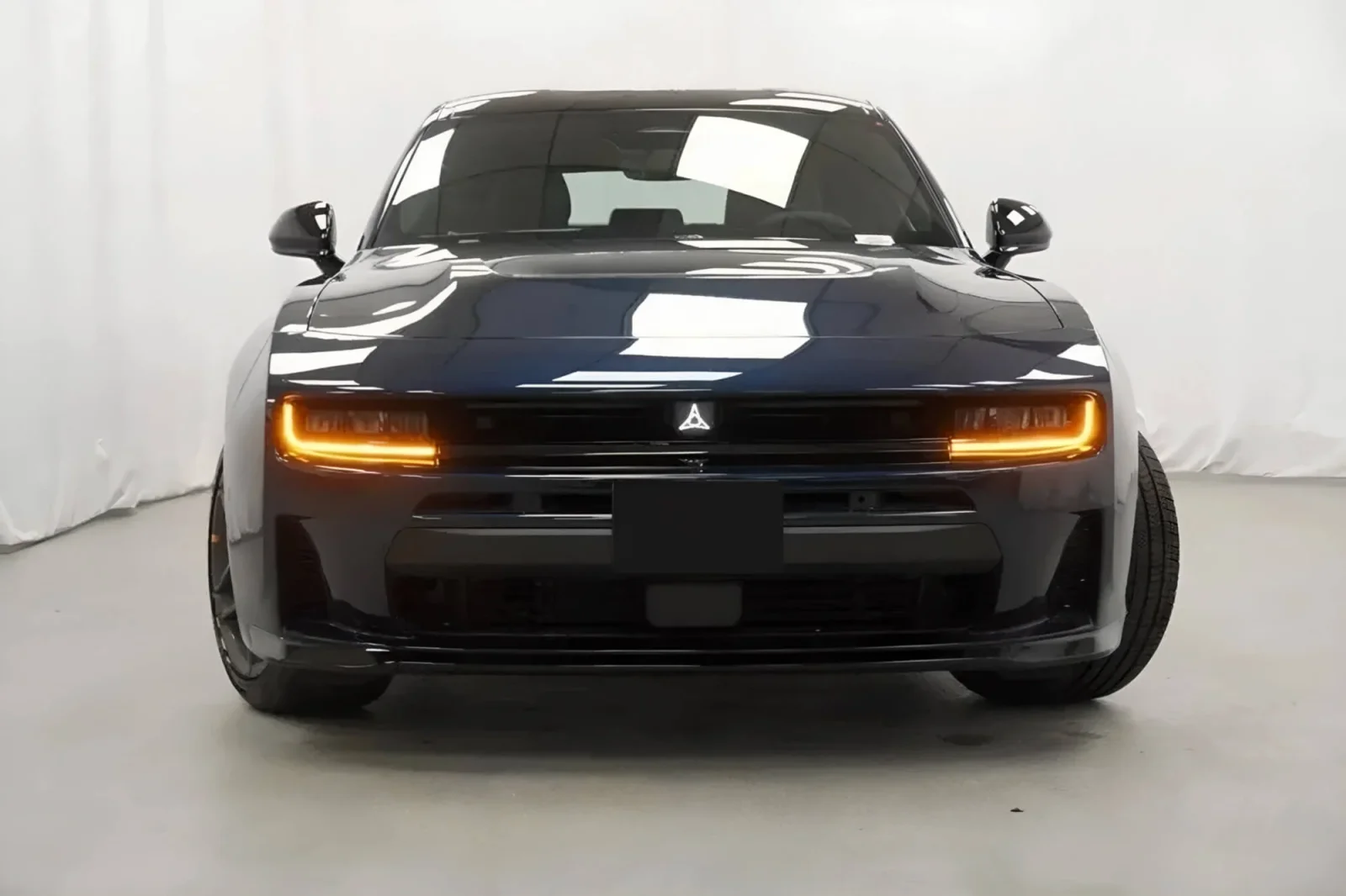 Kiralık Dodge Charger  Mavi 2025 içinde Dubai