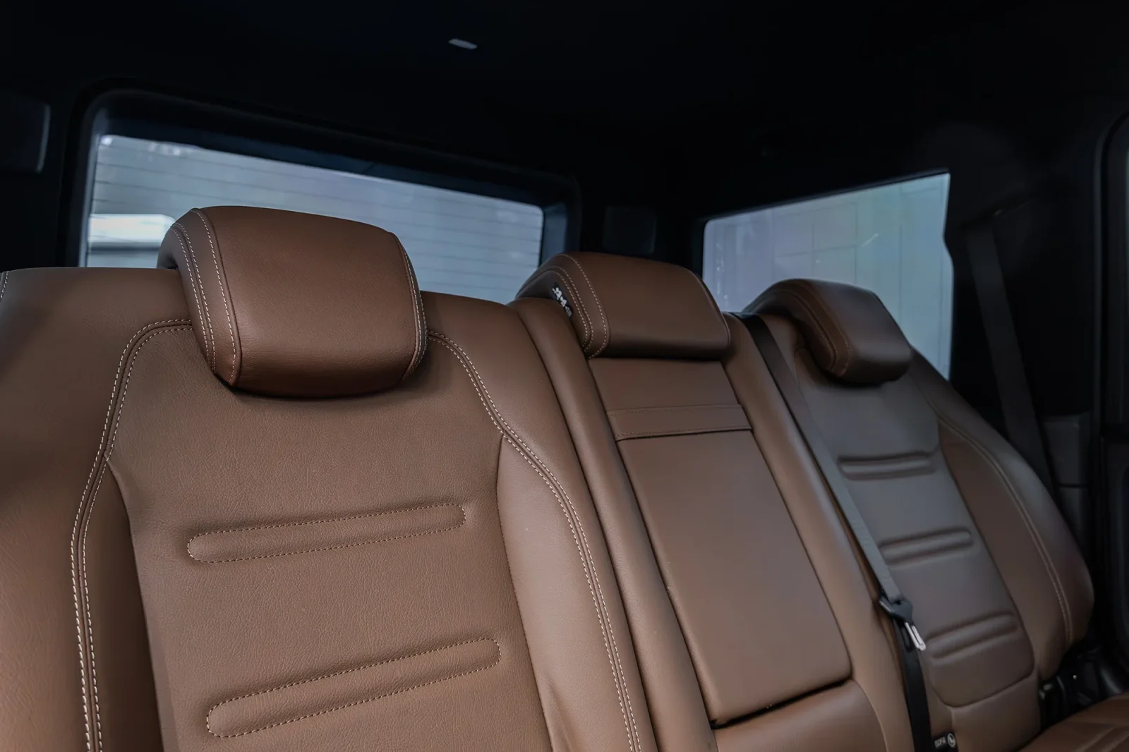 Miete Mercedes-Benz G-Class 500 Weiß 2022 in der Dubai - 4 