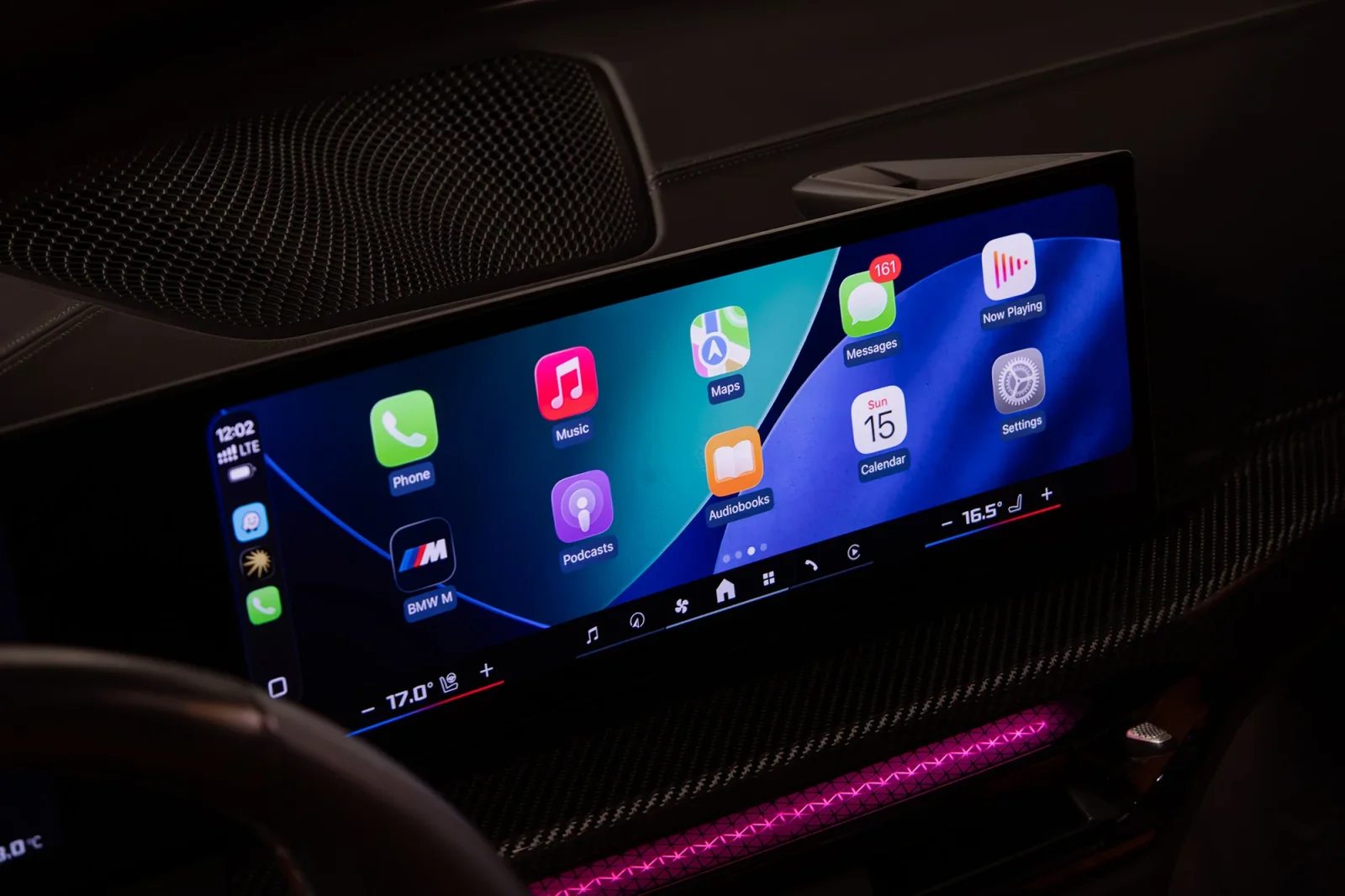 Alquiler BMW M4  Rosa 2024 en Dubái - 7 