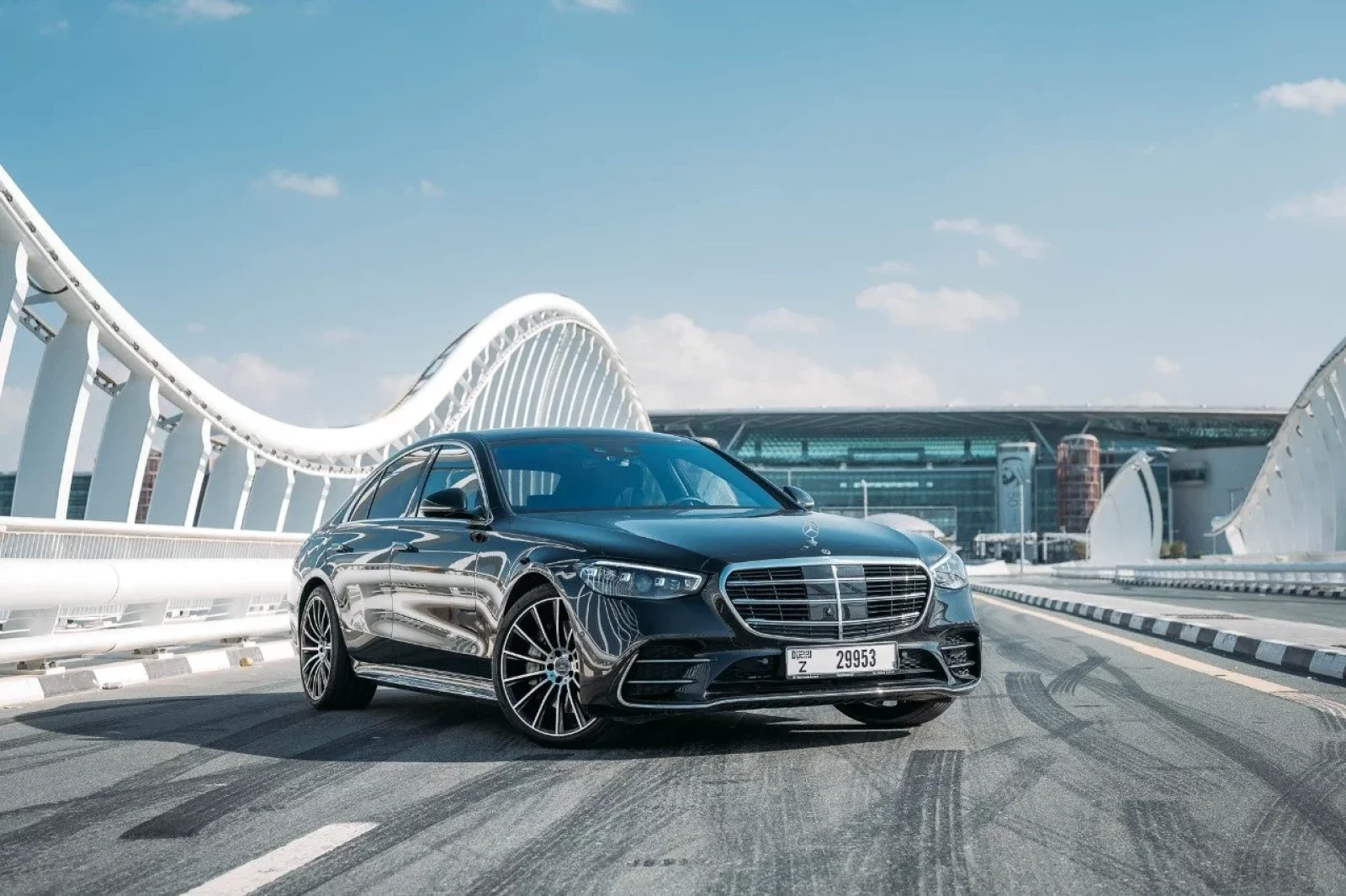 Loyer Mercedes-Benz S-Class S500 Noir 2022 en Dubai