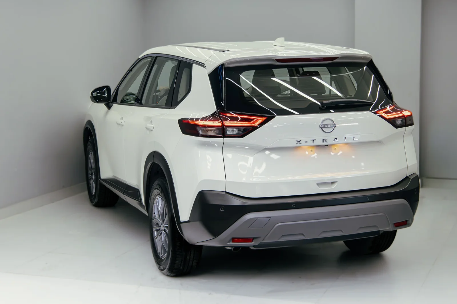Rent Nissan X-Trail  White 2026 in Dubai - 4 