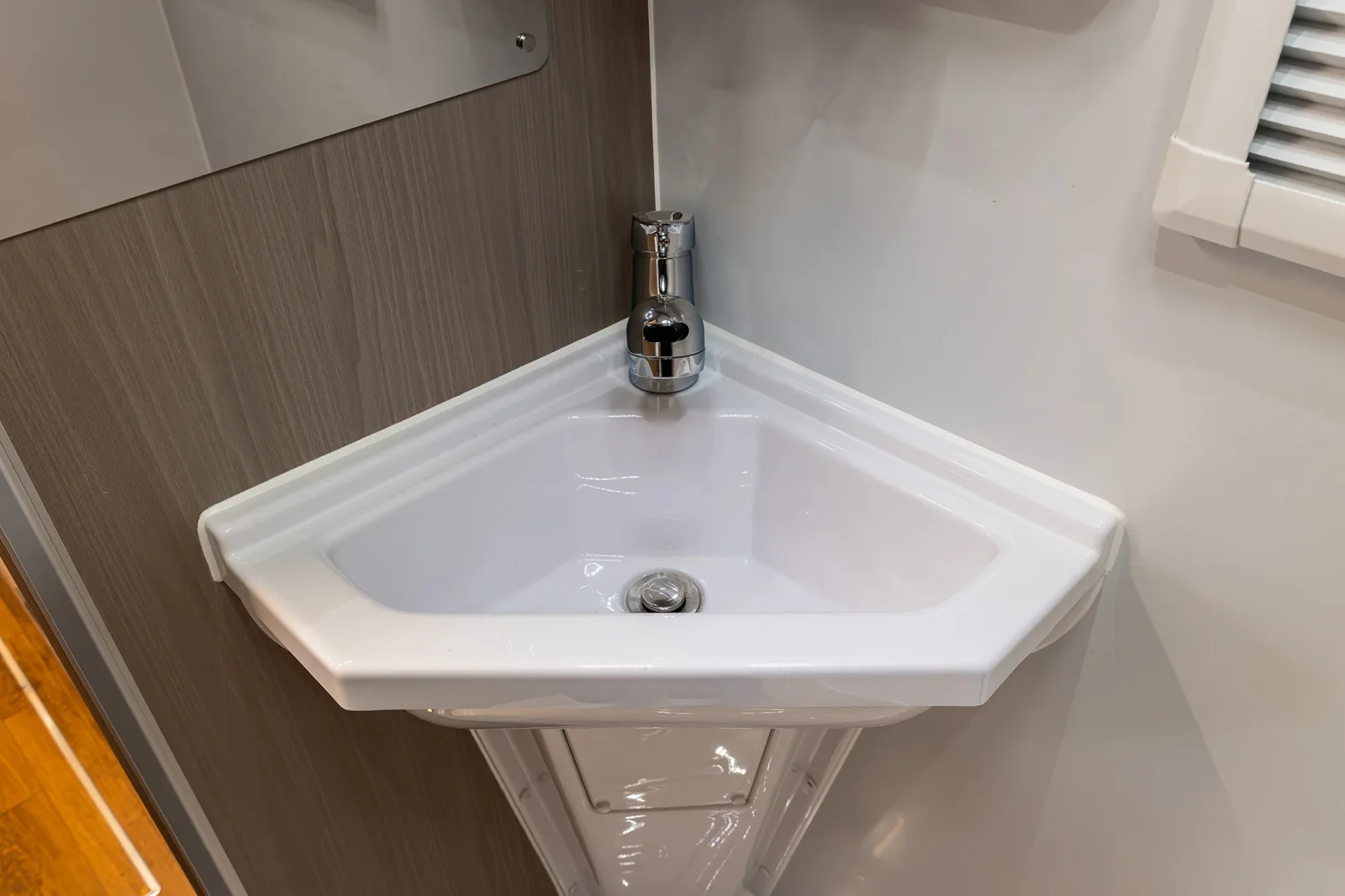 Alquiler Changan Hunter RV Gris 2025 en Dubái - 20 