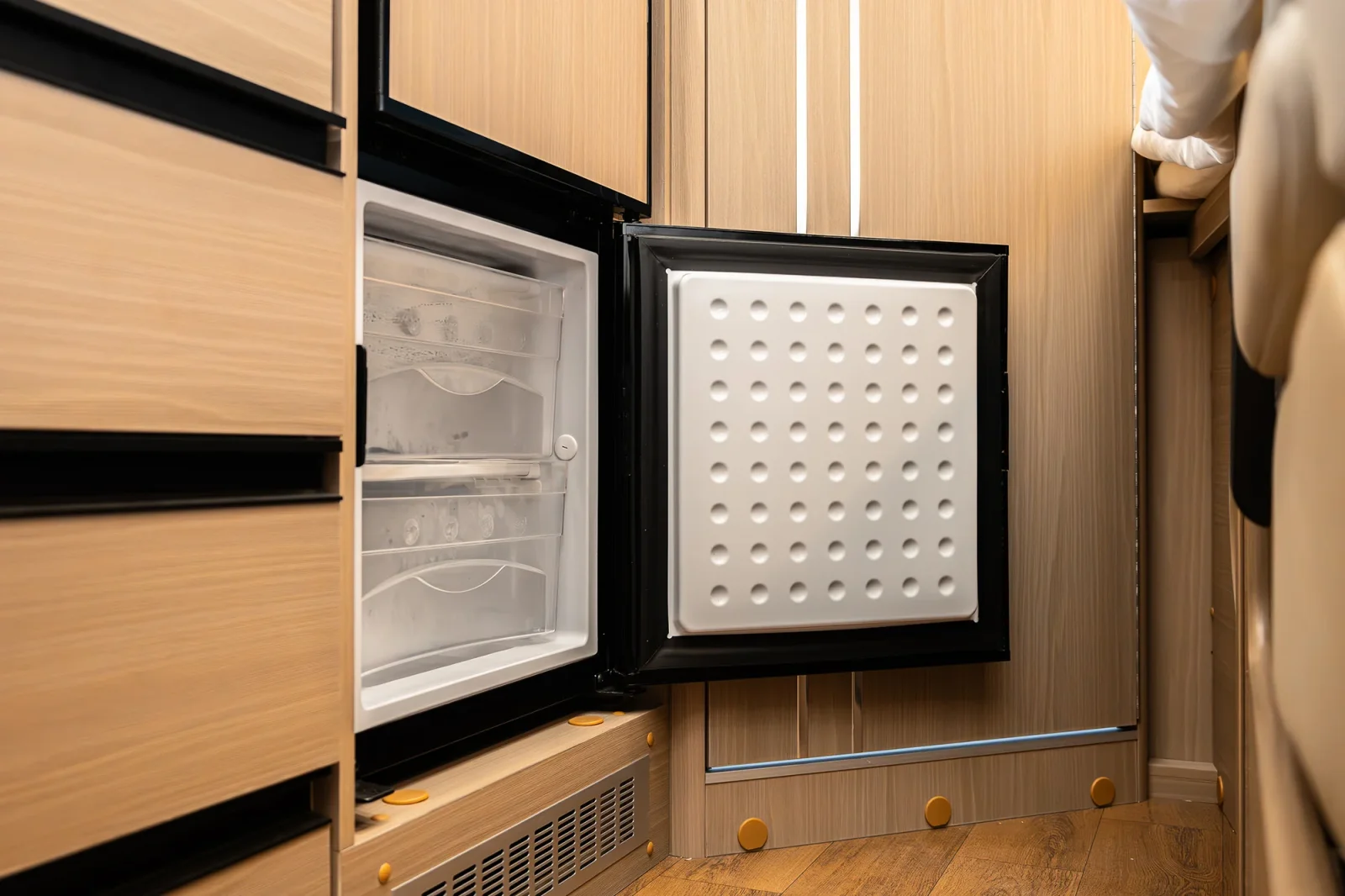 Alquiler Changan Hunter RV Gris 2025 en Dubái - 17 