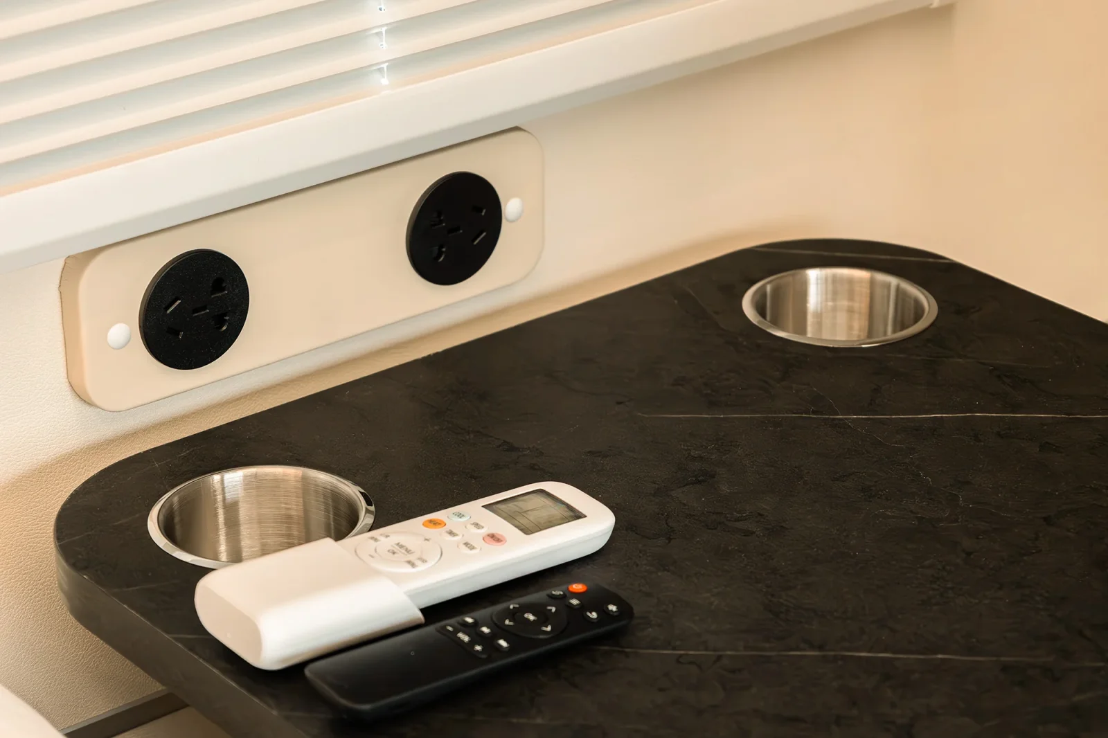 Alquiler Changan Hunter RV Gris 2025 en Dubái - 16 