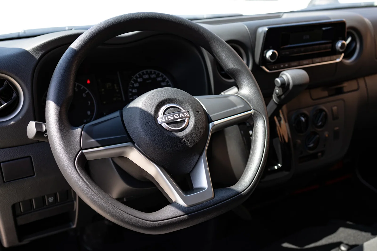 Rent Nissan Urvan  White 2026 in Dubai - 5 