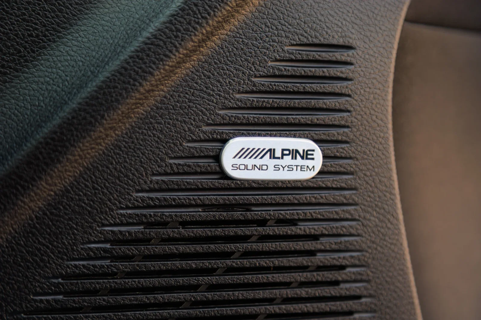 Miete Dodge Challenger GT Blau 2023 in der Dubai - 5 