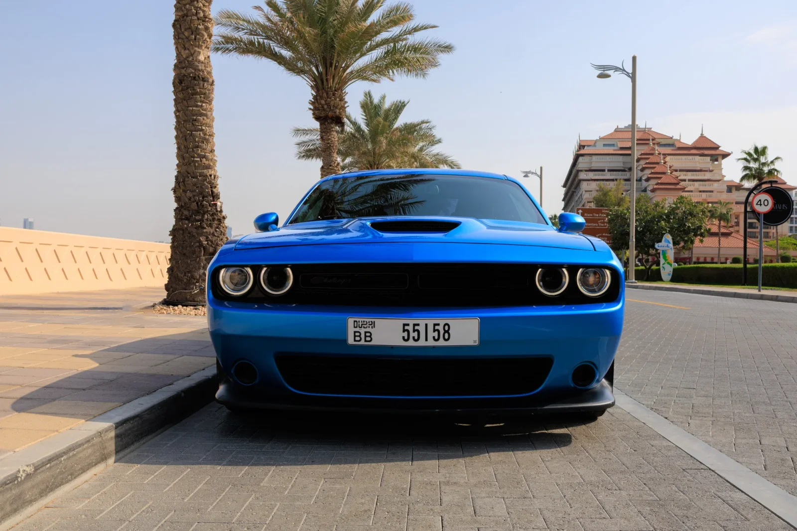 Miete Dodge Challenger GT Blau 2023 in der Dubai - 7 