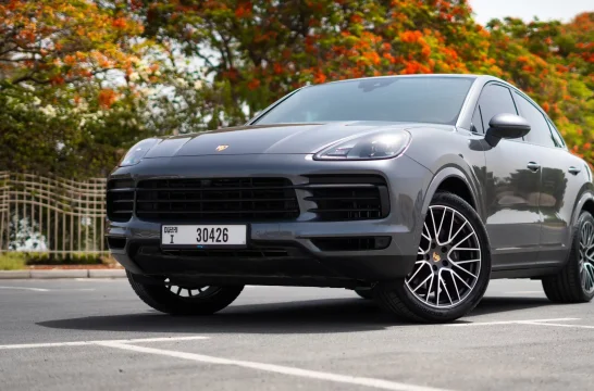 Porsche Cayenne Coupe Grau 2022