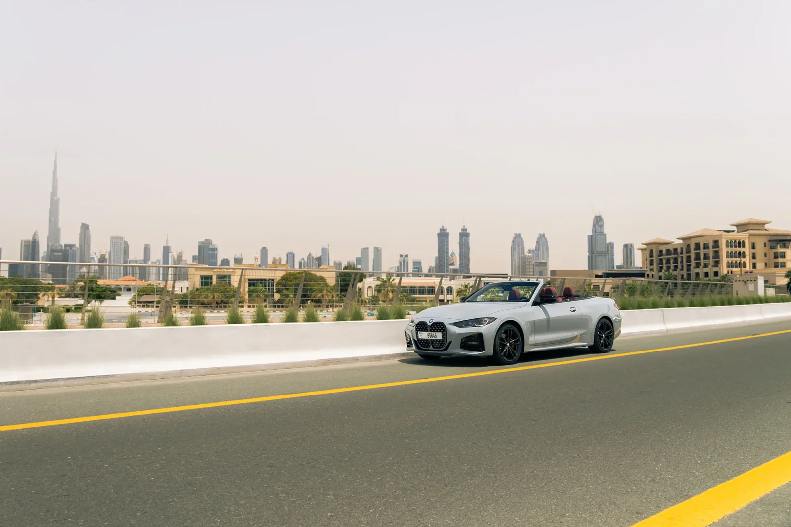 Alquiler BMW 4-Series 440 Gris 2024 en Dubái - 2 