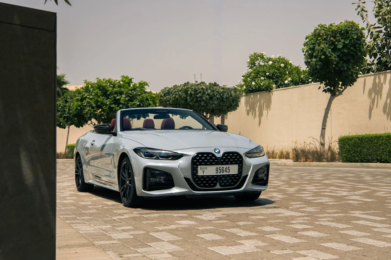 Alquiler BMW 4-Series 440 Gris 2024 en Dubái - 18 