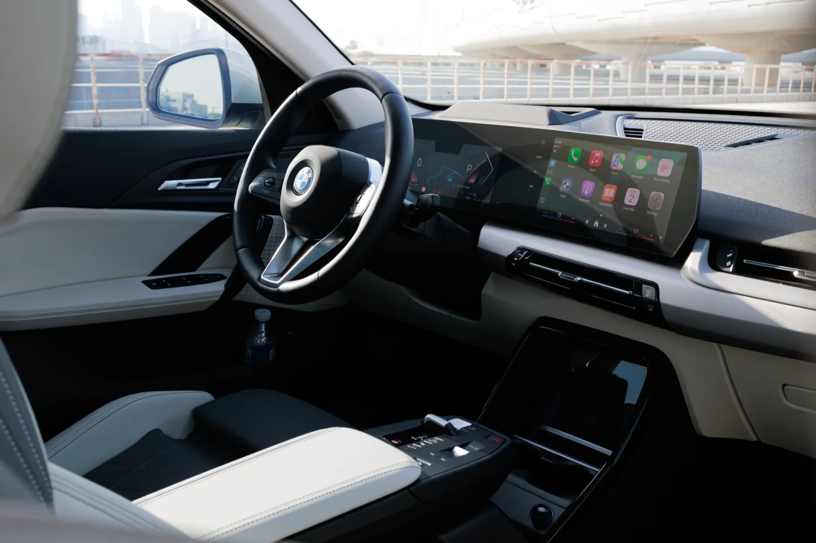 Kiralık BMW X2  Beyaz 2026 içinde Dubai - 3 