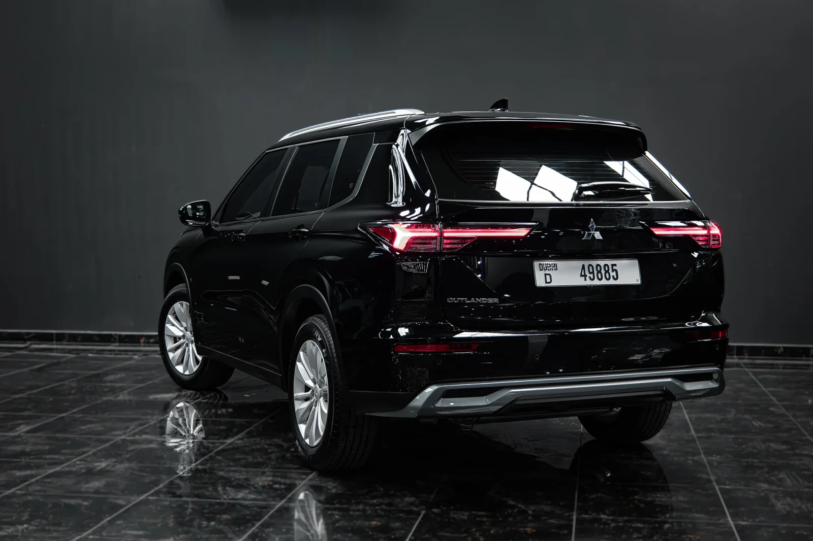 Rent Mitsubishi Outlander  Black 2026 in Dubai - 5 