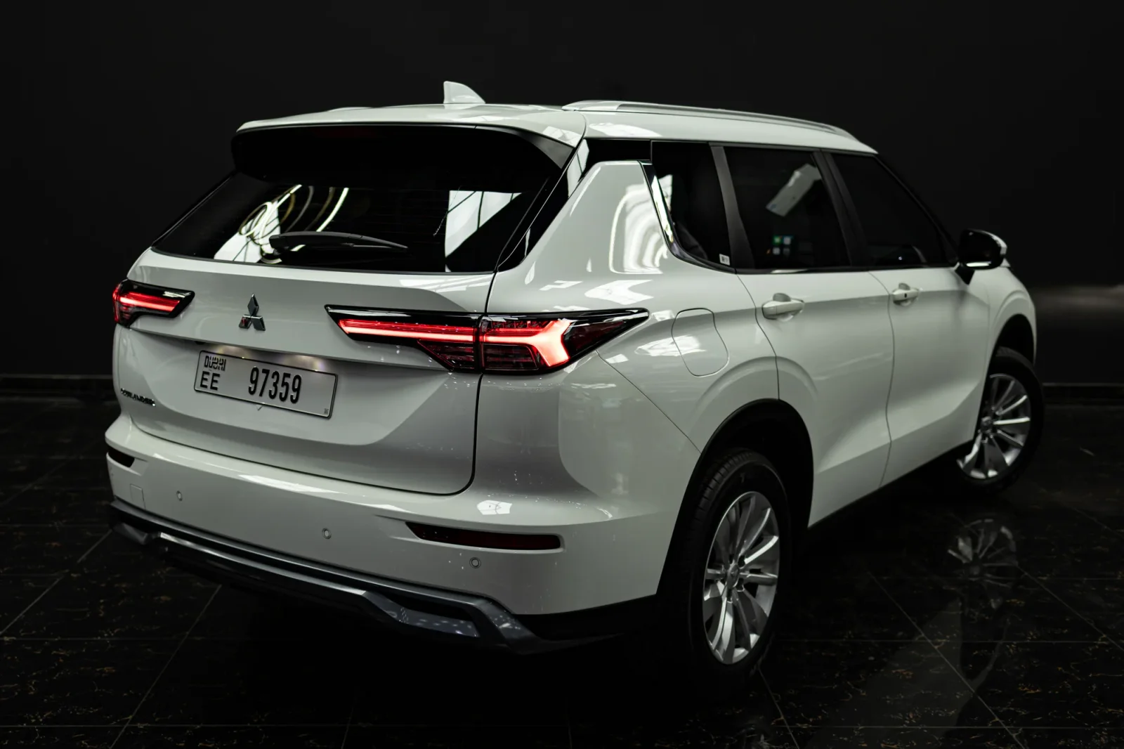 Rent Mitsubishi Outlander  White 2026 in Dubai - 2 