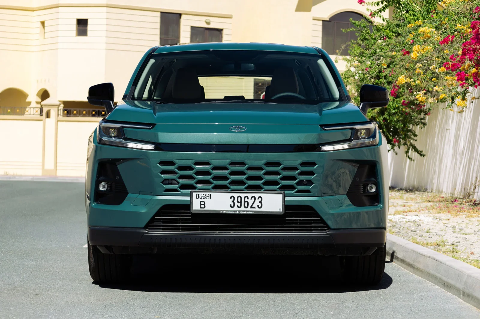 Loyer Toyota RAV4  Vert 2026 en Dubai - 2 