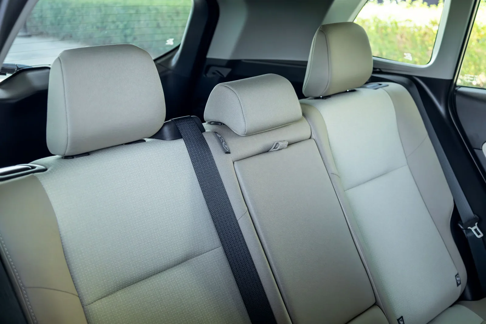 Loyer Toyota RAV4  Bleu 2026 en Dubai - 6 
