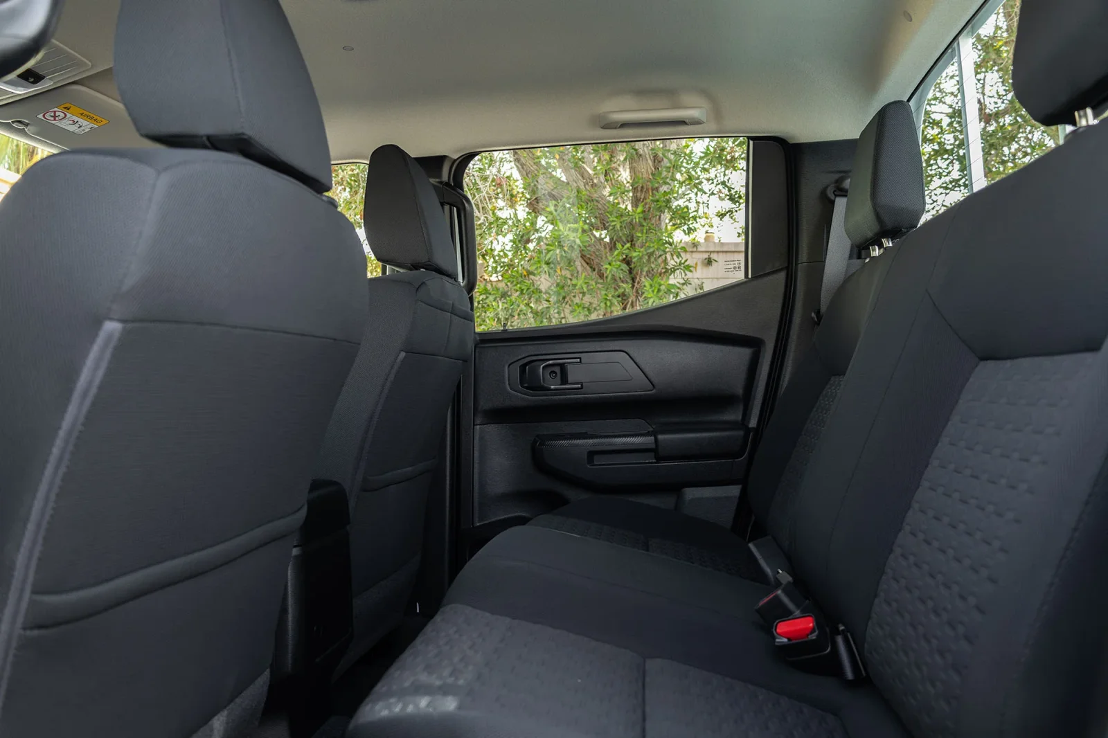 Huren Mitsubishi L200  Wit 2026 in Dubai - 7 