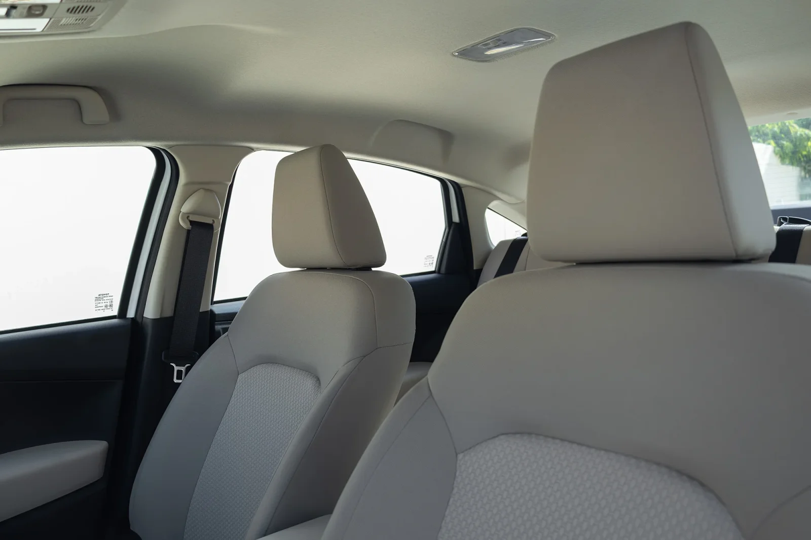 Rent Toyota Yaris  White 2026 in Dubai - 7 
