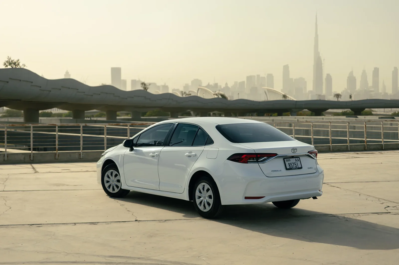 Аренда Toyota Corolla  Белый 2026 в Дубае - 8 