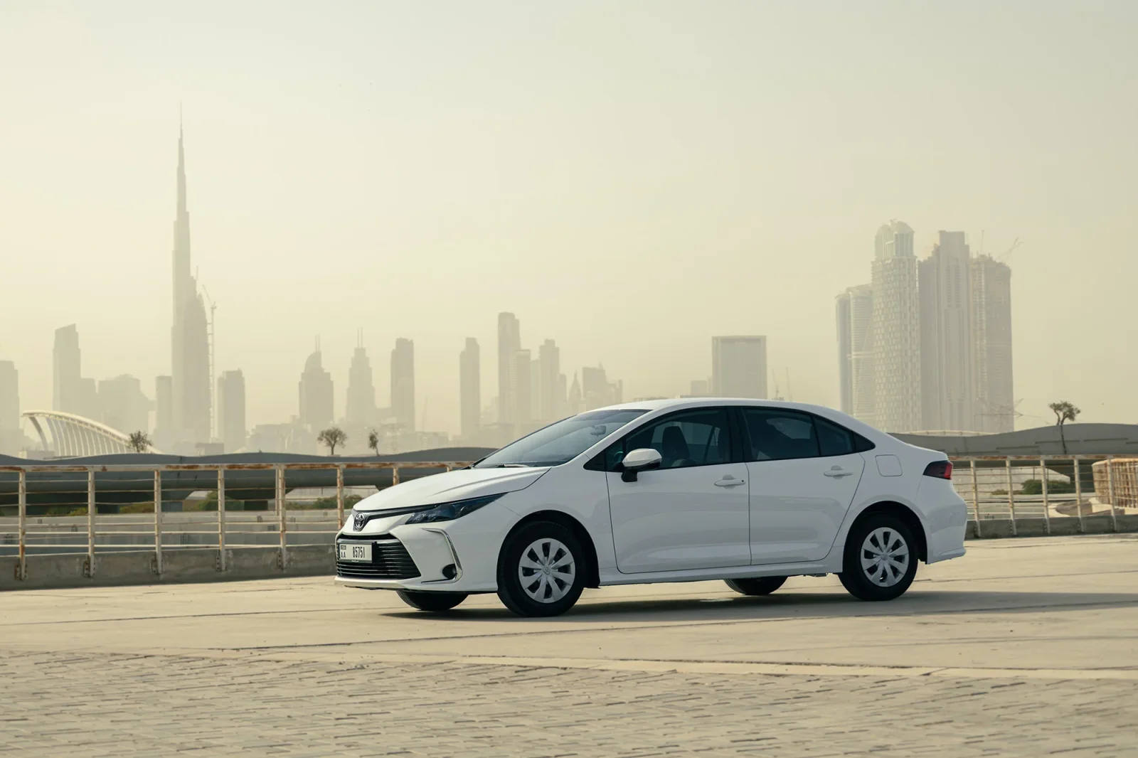 Аренда Toyota Corolla  Белый 2026 в Дубае - 2 