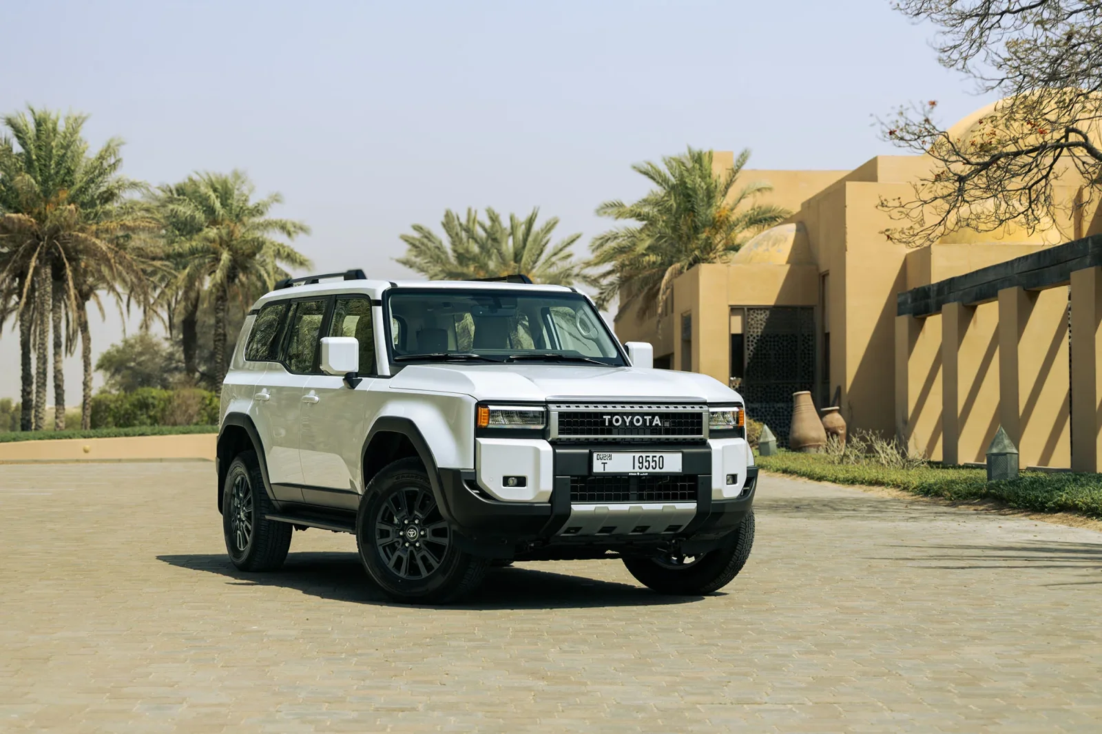 Loyer Toyota Land Cruiser Prado  Blanc 2026 en Dubai - 7 