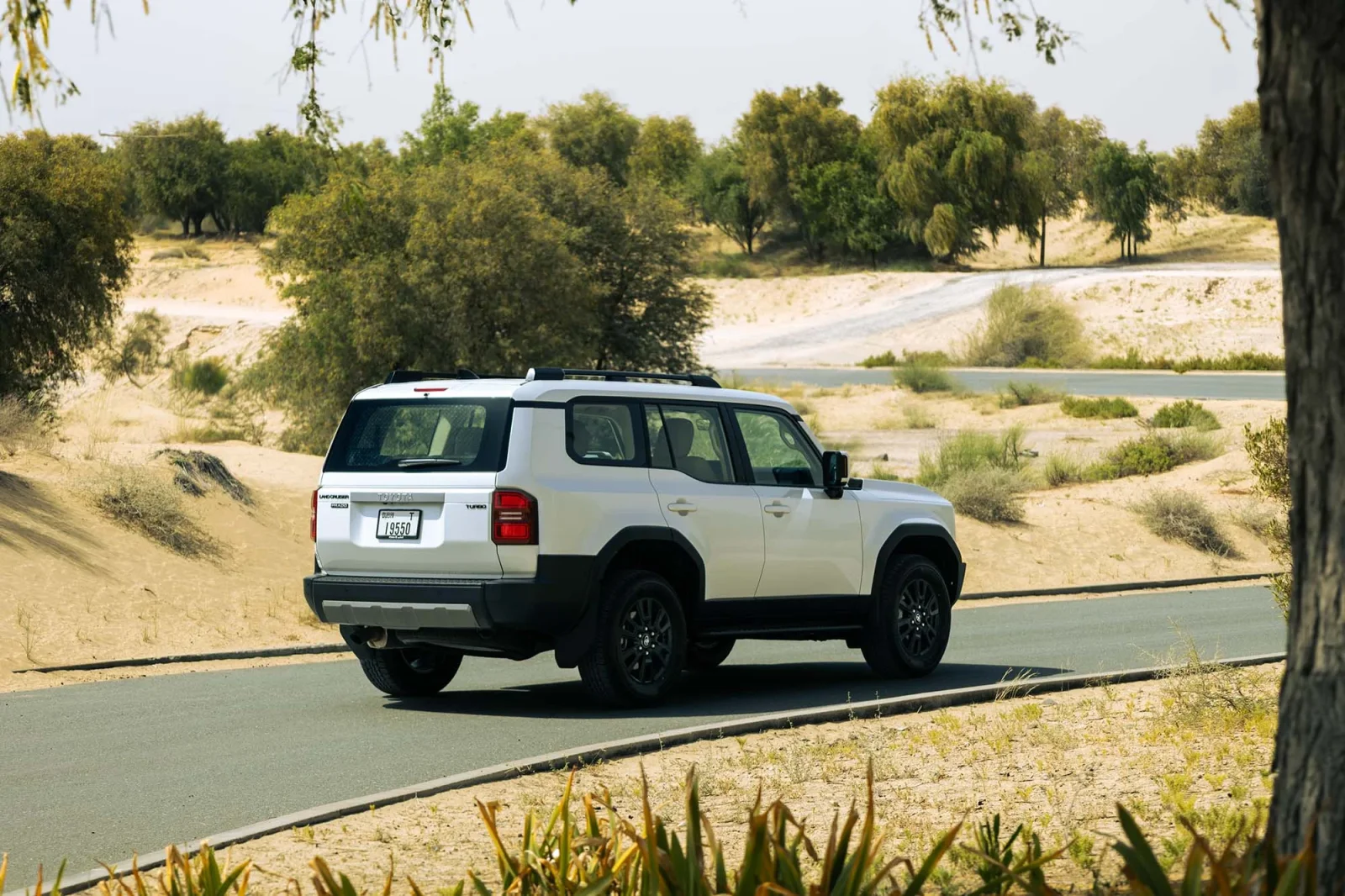 Loyer Toyota Land Cruiser Prado  Blanc 2026 en Dubai - 9 