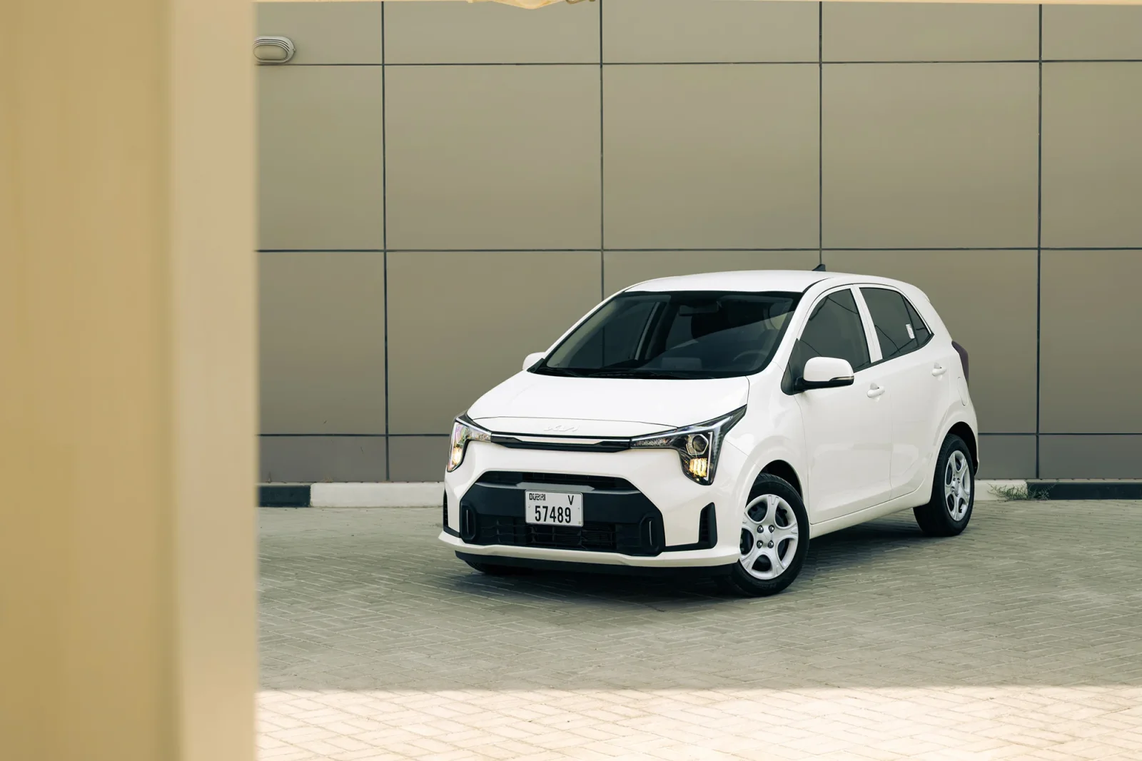 Аренда Kia Picanto  Белый 2026 в Дубае - 2 