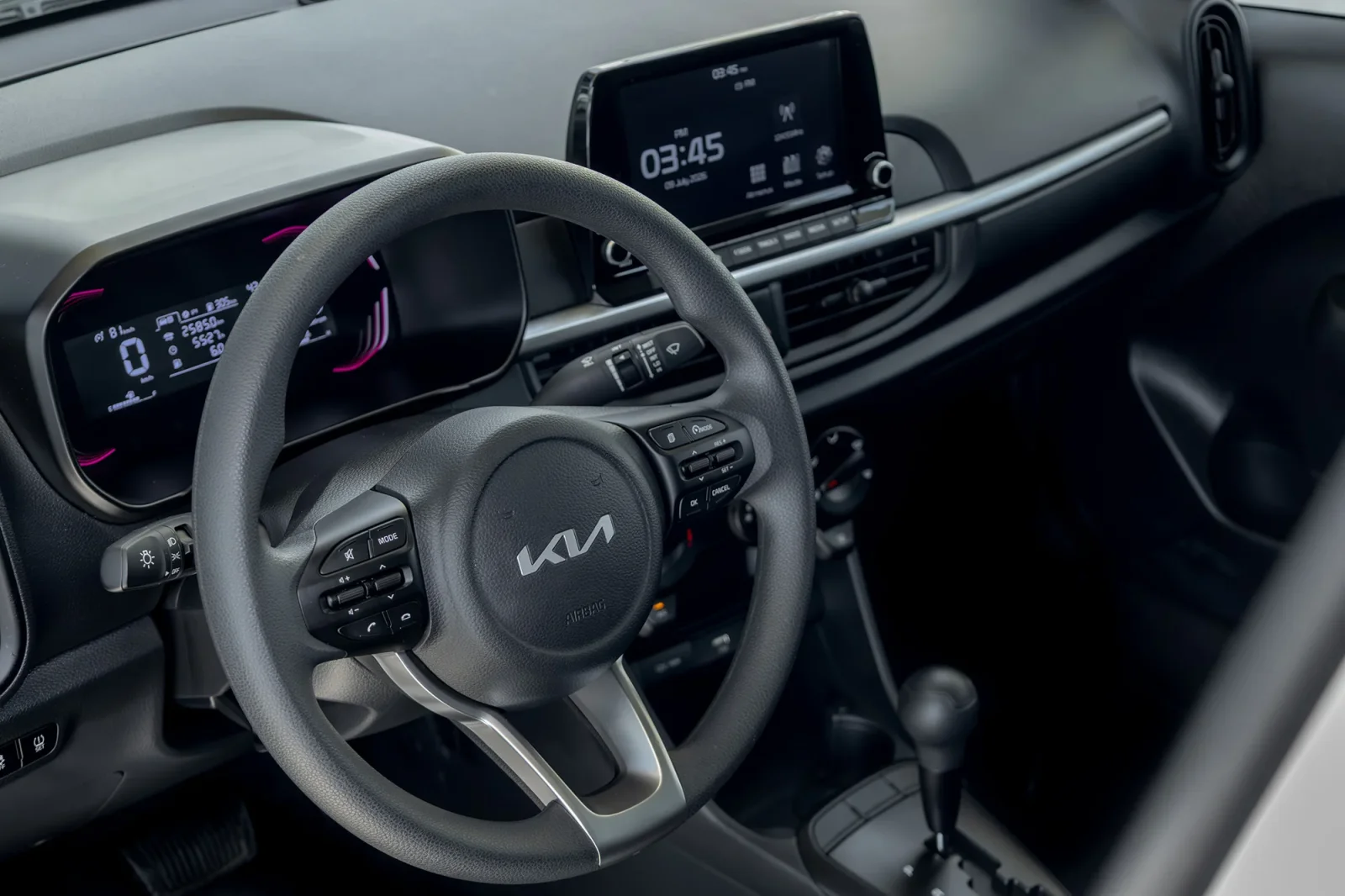 Аренда Kia Picanto  Белый 2026 в Дубае - 3 