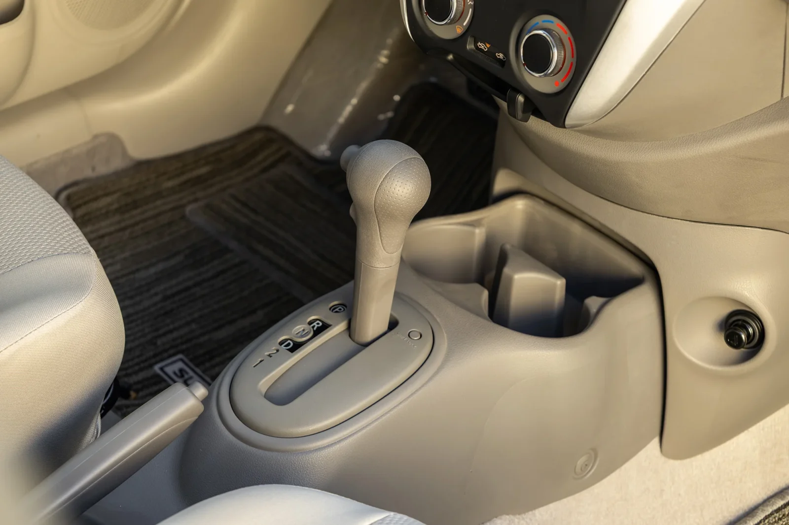 Rent Nissan Sunny  White 2026 in Dubai - 12 