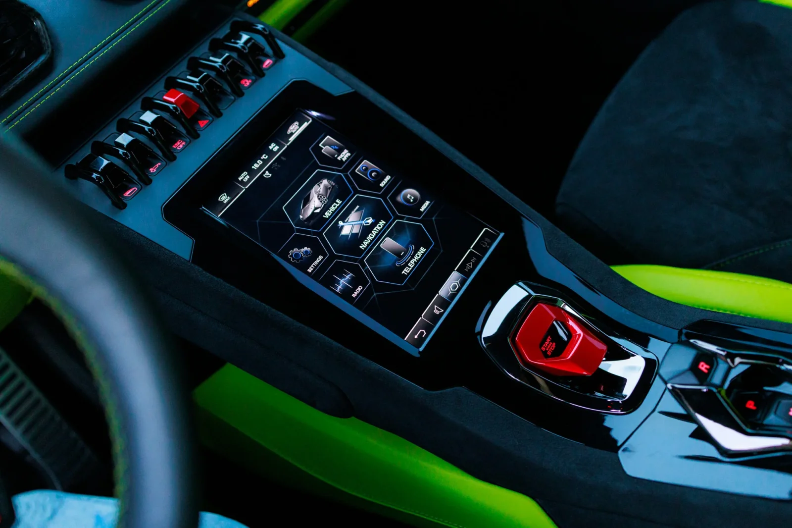 Alquiler Lamborghini Huracan Tecnica Verde 2023 en Dubái - 17 