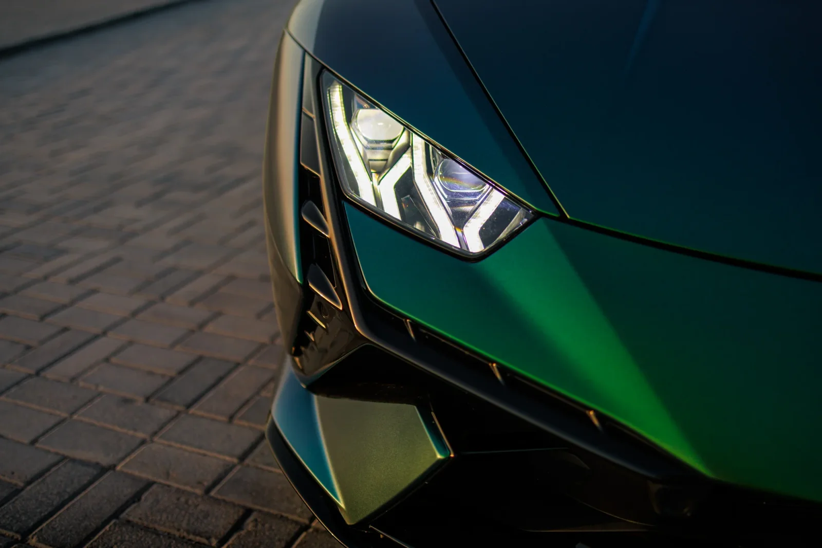 Alquiler Lamborghini Huracan Tecnica Verde 2023 en Dubái - 12 