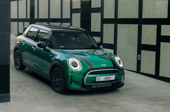 Mini Cooper Verde 2024