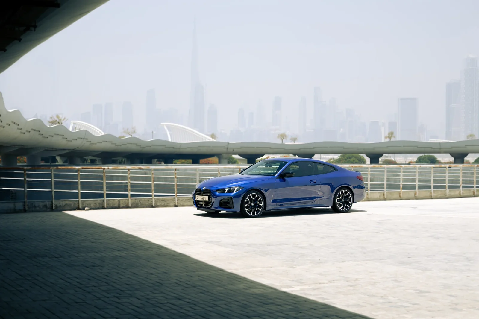 Alquiler BMW 4-Series 440 Azul 2025 en Dubái - 8 