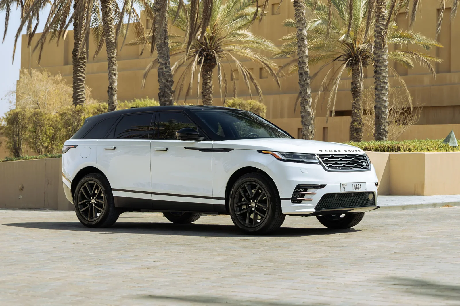 Affitto Land Rover Range Rover Velar  Bianco 2026 in Dubai - 10 