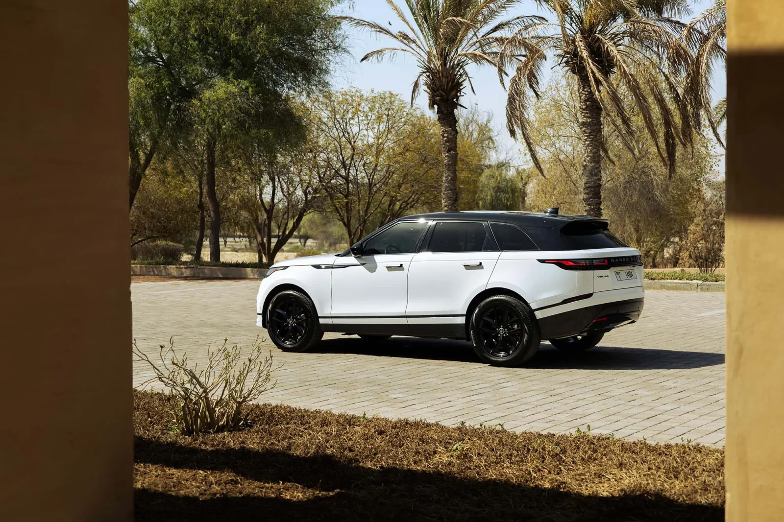 Affitto Land Rover Range Rover Velar  Bianco 2026 in Dubai - 14 