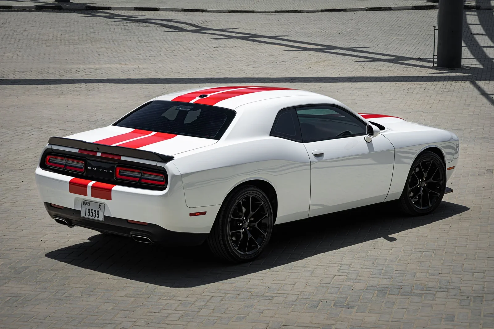 Аренда Dodge Challenger GT Белый 2023 в Дубае - 8 