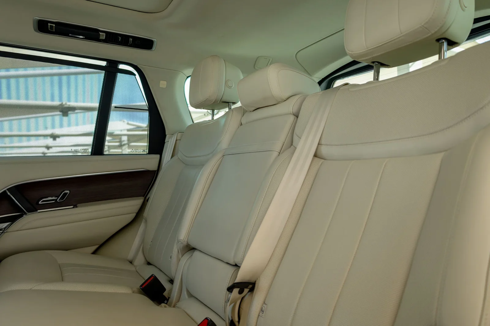Rent Land Rover Range Rover HSE Black 2023 in Dubai - 11 