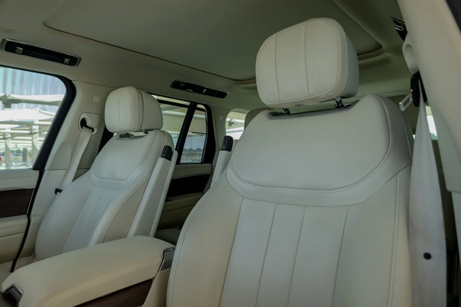 Rent Land Rover Range Rover HSE Black 2023 in Dubai - 10 