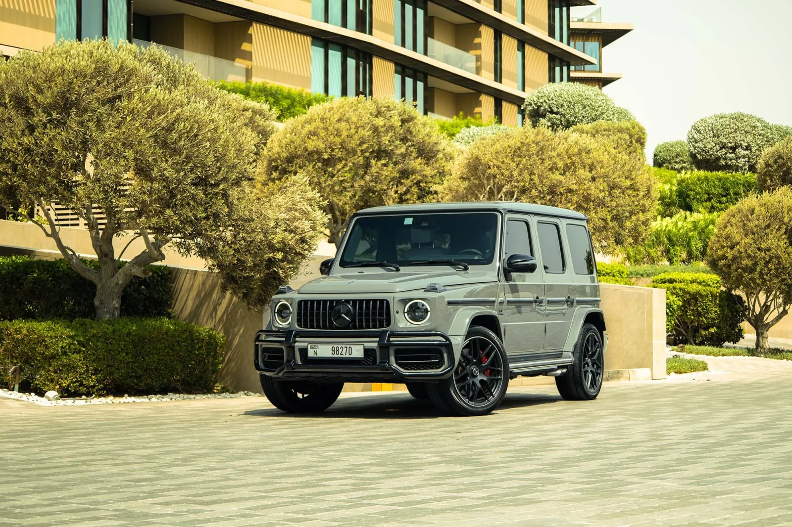 Miete Mercedes-Benz G-Class 63 AMG Grau 2025 in der Dubai - 15 