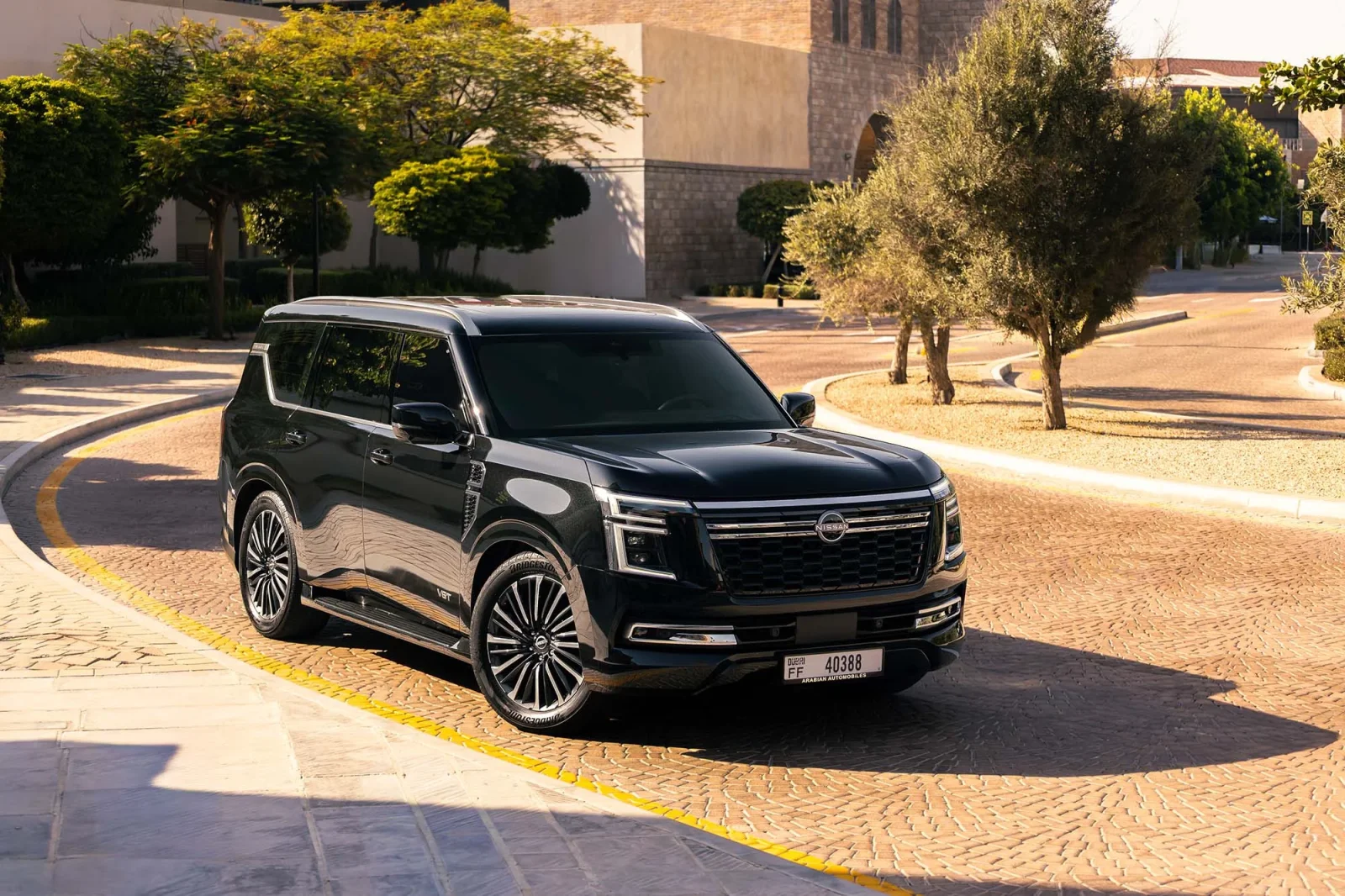Affitto Nissan Patrol LE Nero 2026 in Dubai - 2 