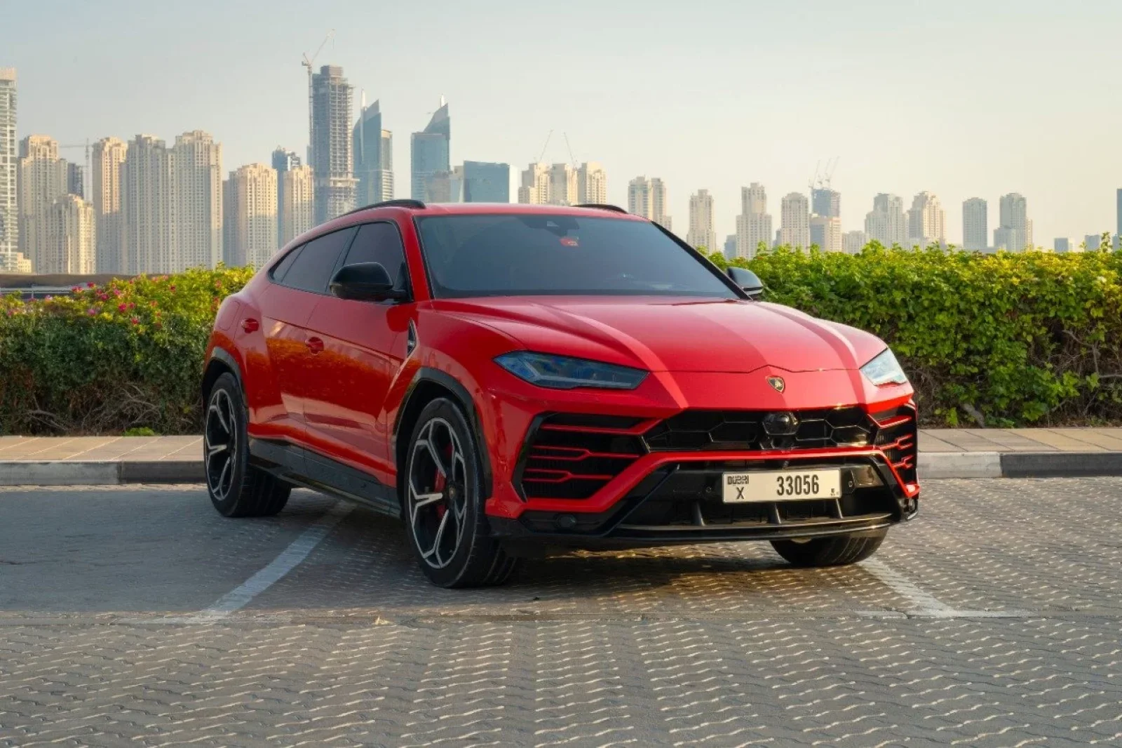 Loyer Lamborghini Urus  Rouge 2019 en Dubai