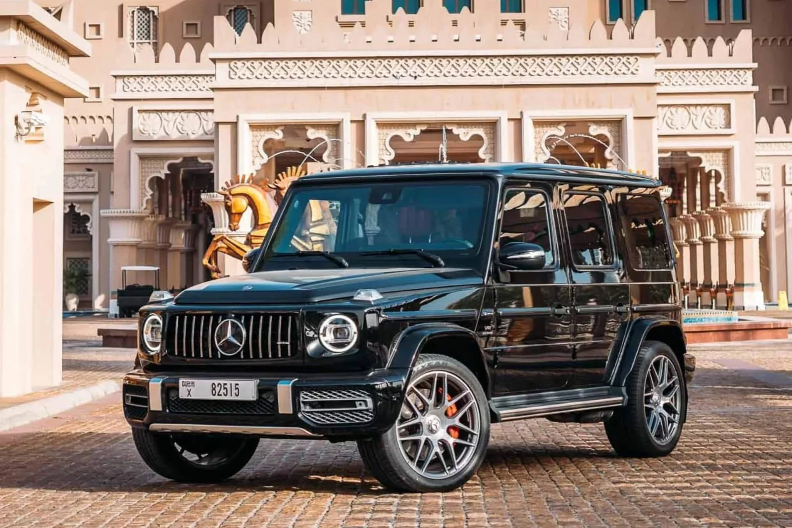 Kiralık Mercedes-Benz G-Class G63 Double Night Package Siyah 2022 içinde Dubai