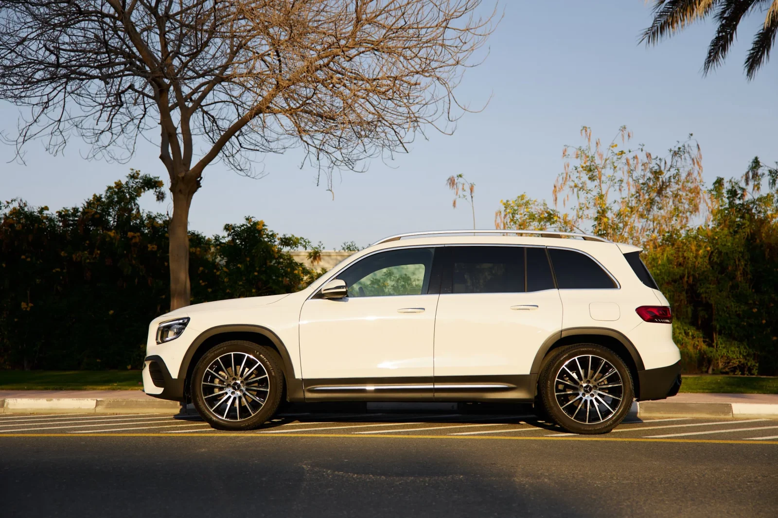 Loyer Mercedes-Benz GLB-Class 250 AMG Blanc 2021 en Dubai