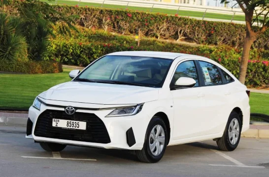 Toyota Yaris Белый 2023