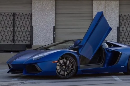 Lamborghini Aventador Blue 2017