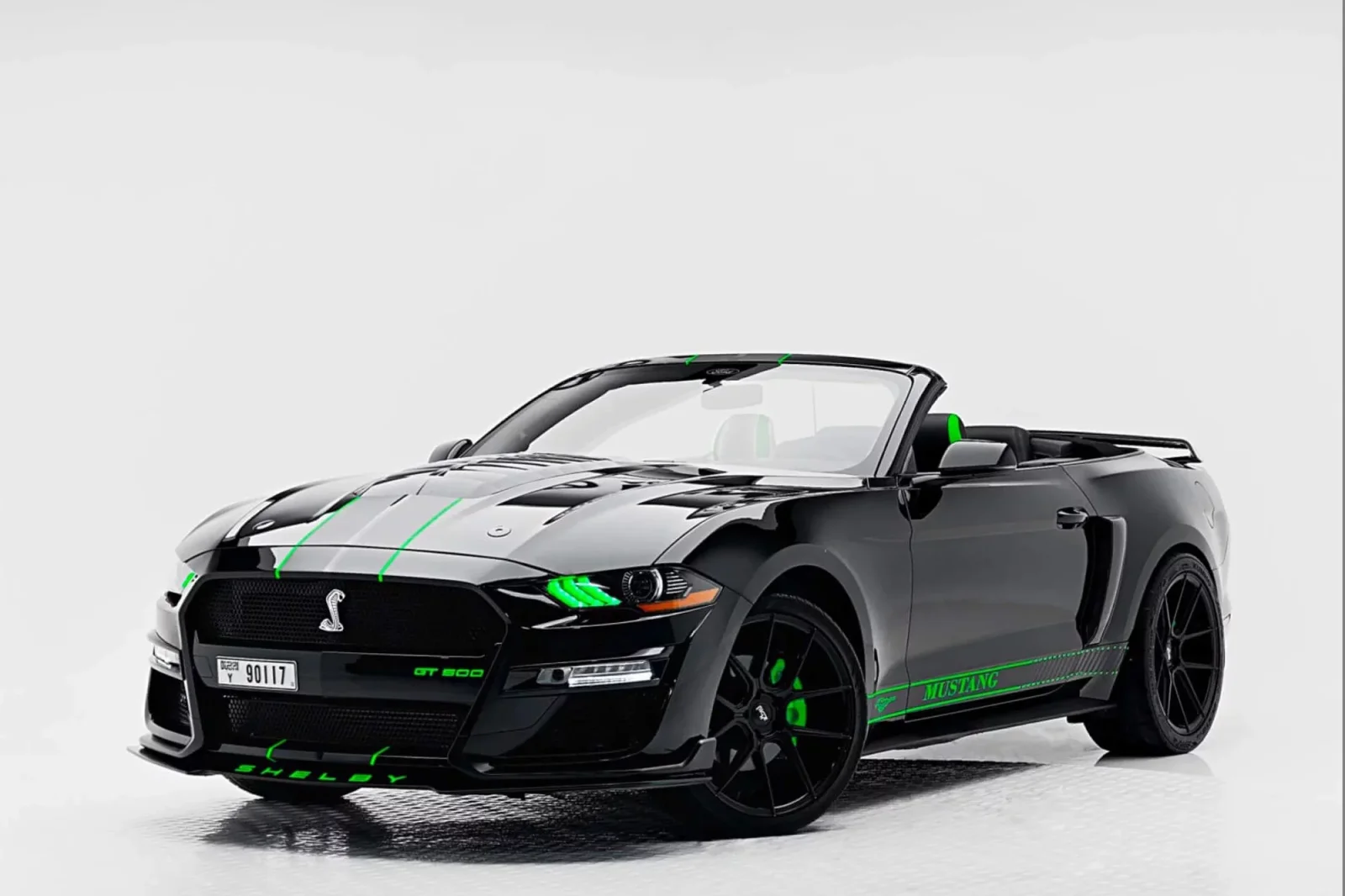 Loyer Ford Mustang  Noir 2021 en Dubai