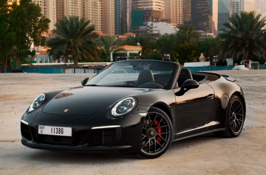 Porsche 911 GTS Cabrio Nero 2019