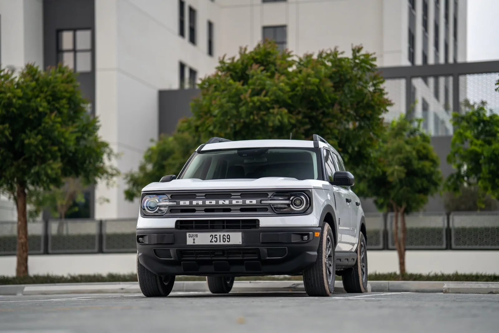 Loyer Ford Bronco  Blanc 2021 en Dubai