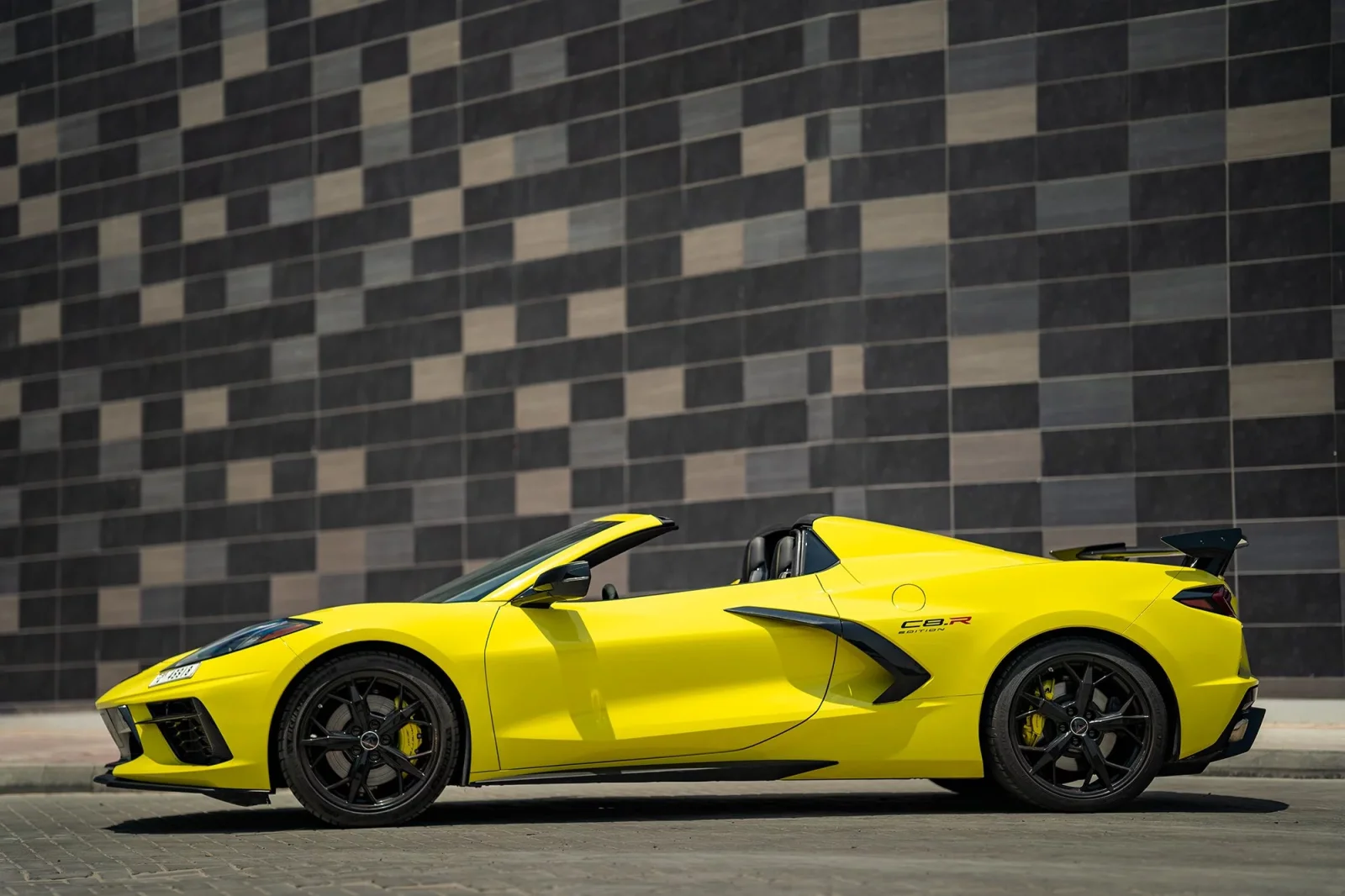 Miete Chevrolet Corvette C8 R Edition Gelb 2021 in der Dubai - 8 