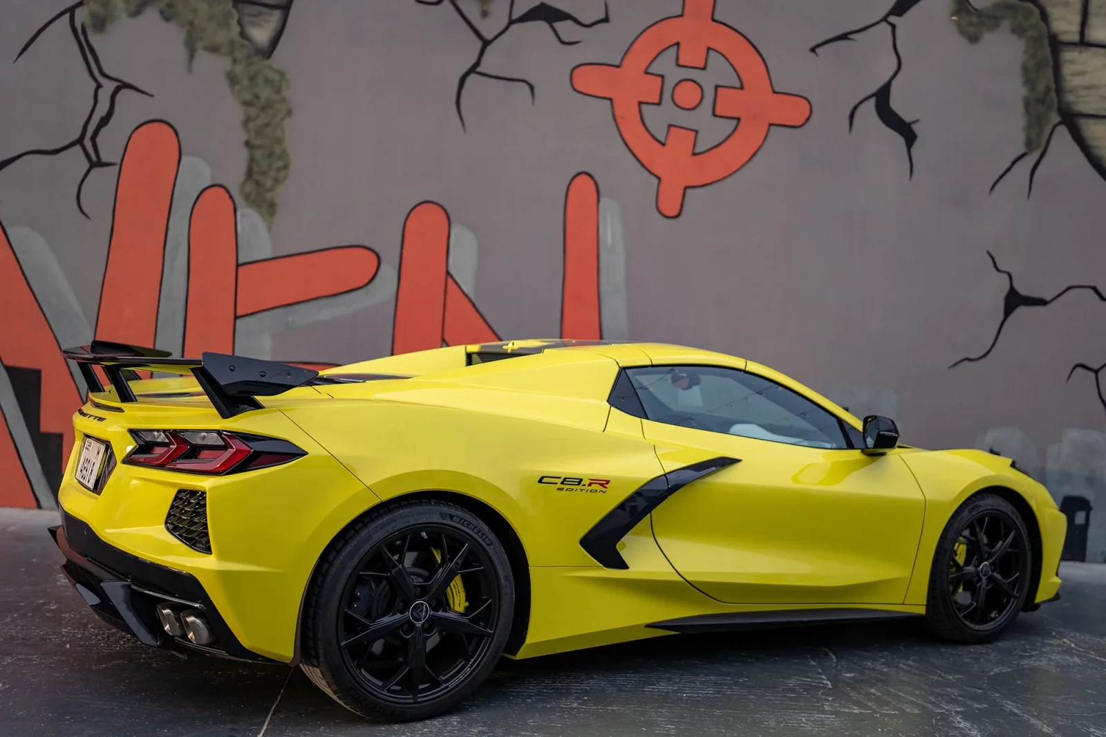 Miete Chevrolet Corvette C8 R Edition Gelb 2021 in der Dubai - 2 