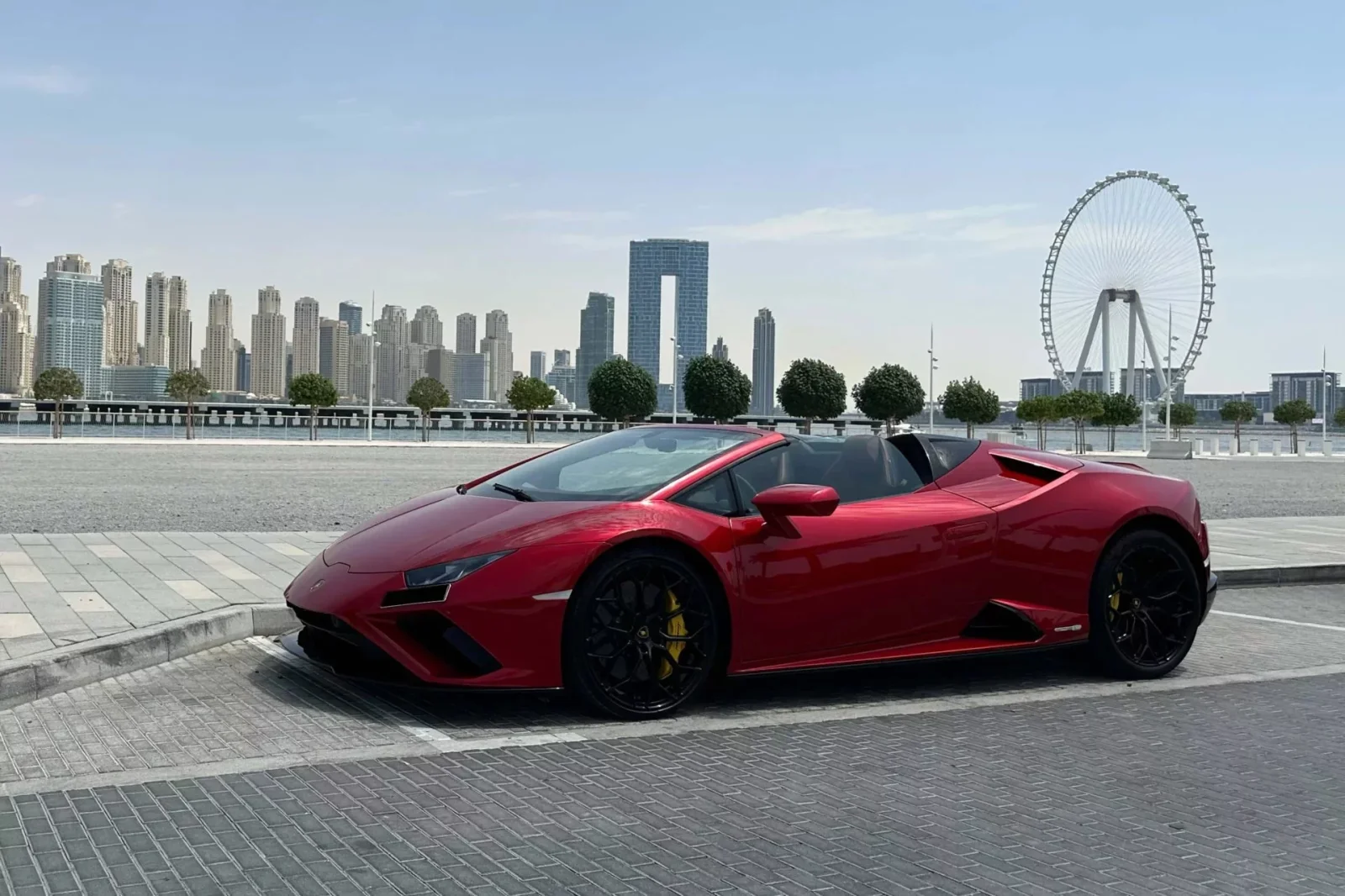 Huren Lamborghini Huracan Evo Spyder Rood 2022 in Dubai - 3 